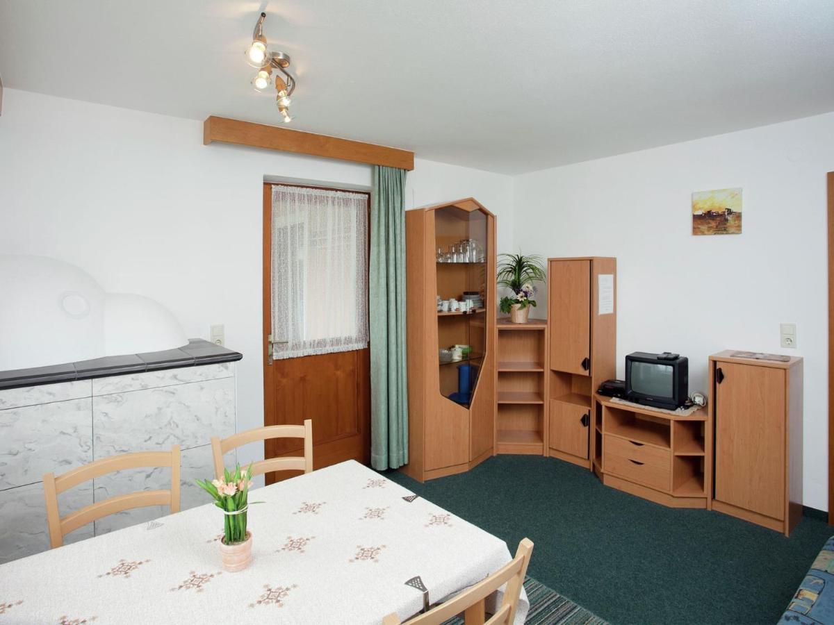Apartment Near The Ski Area In Sautens Bagian luar foto